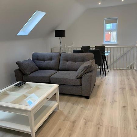 Peartree Lodge Cambourne Extérieur photo