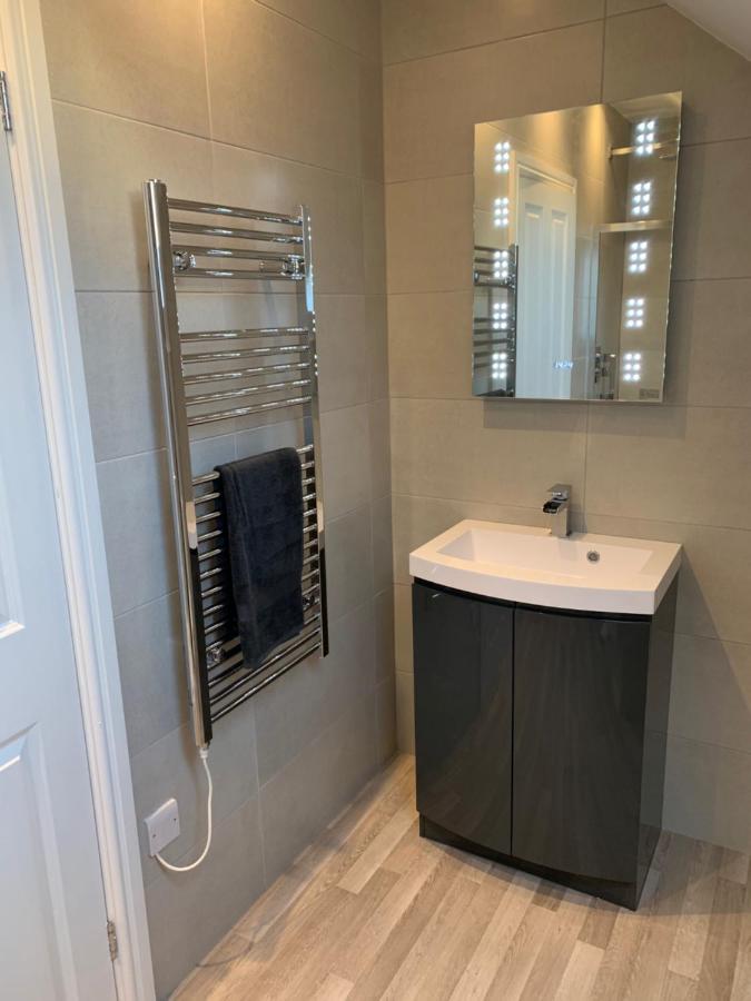 Peartree Lodge Cambourne Extérieur photo